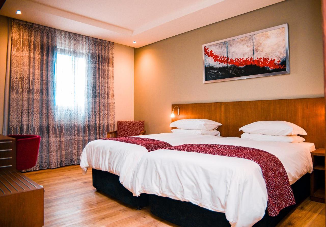 Hotel Crowne Plaza - Dar Es Salaam By Ihg Zewnętrze zdjęcie
