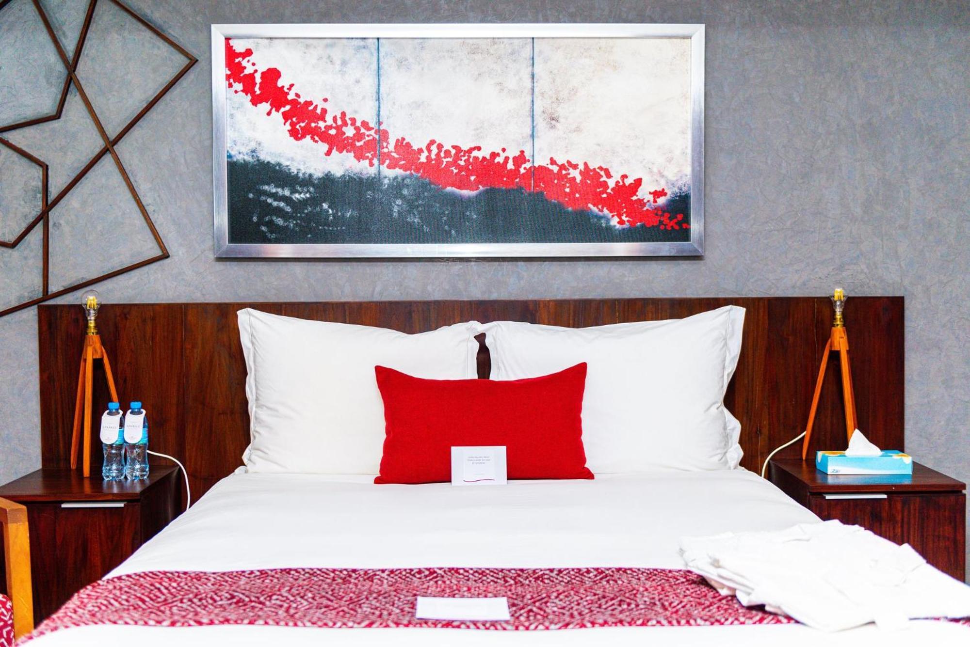 Hotel Crowne Plaza - Dar Es Salaam By Ihg Zewnętrze zdjęcie